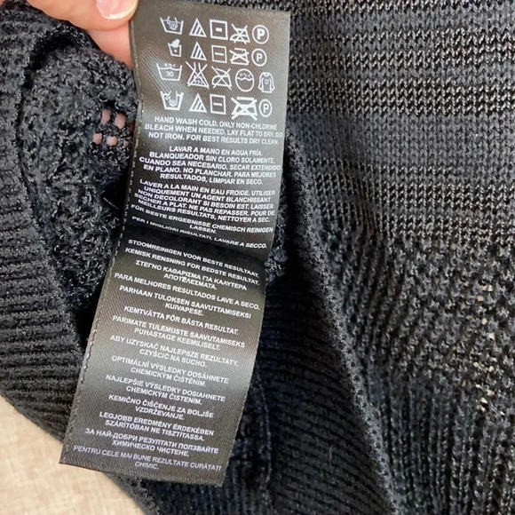 NWT Guess Black Open Knit Dolman Sleeve Top Size XS - Picture 5 of 9